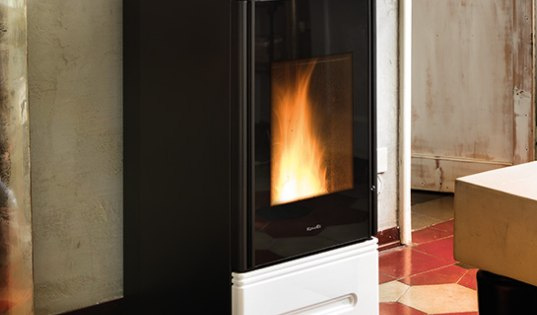 RAVELLI PIEC WOLNOSTOJĄCY HRV 140 TOUCH RAVELLI PIEC WOLNOSTOJĄCY HRV 140 TOUCH
